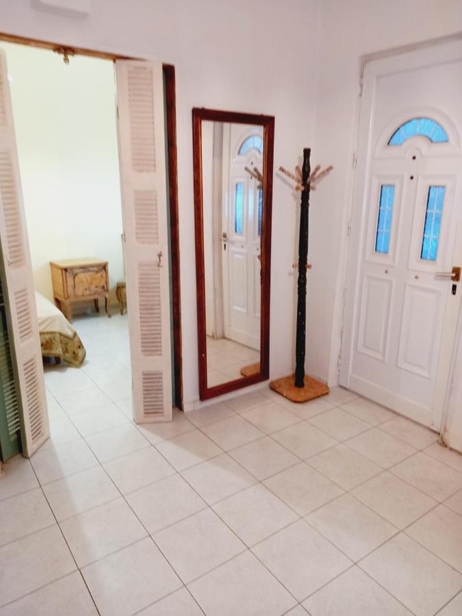Στην Αυλή Της Ράχης Apartment Kalamata Exterior foto